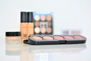 美容家が推薦するサプリの試供品はどこで取り寄せられる？